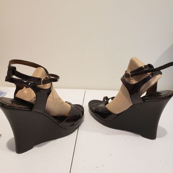 Enzo Angiolini Black Wedge Sandals - Picture 3 of 8